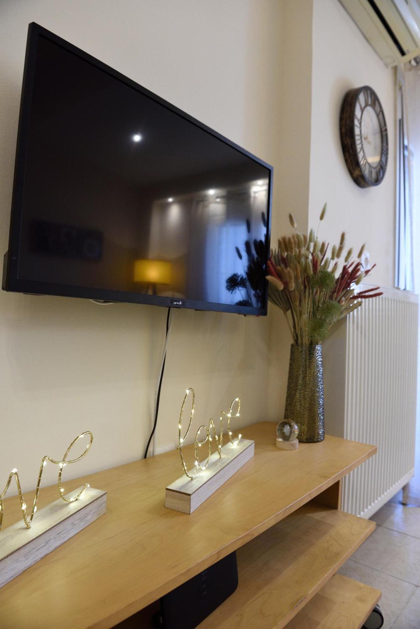 2Downtown.Dandelion Apartment Солун Екстериор снимка