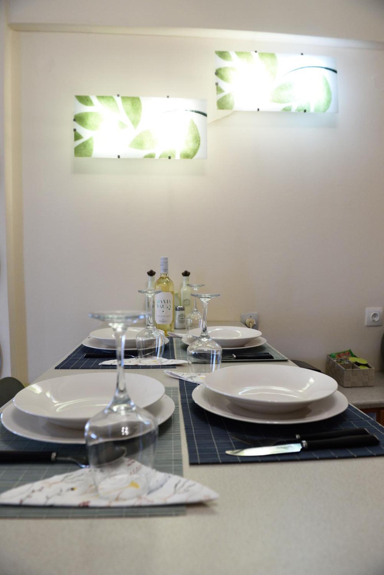 2Downtown.Dandelion Apartment Солун Екстериор снимка